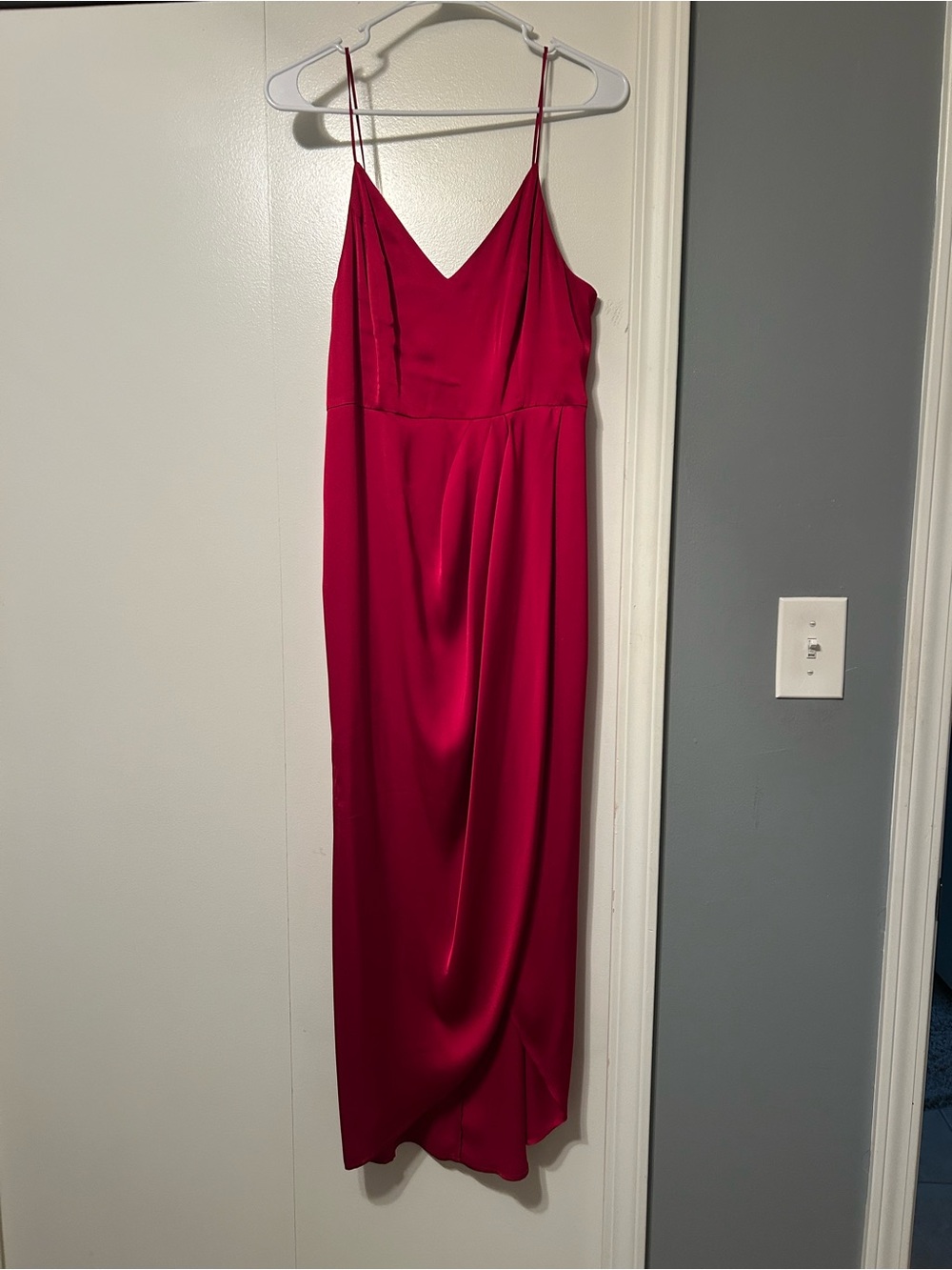 Express Fuchsia Satin Midi Slip Dress with Spaghetti Straps